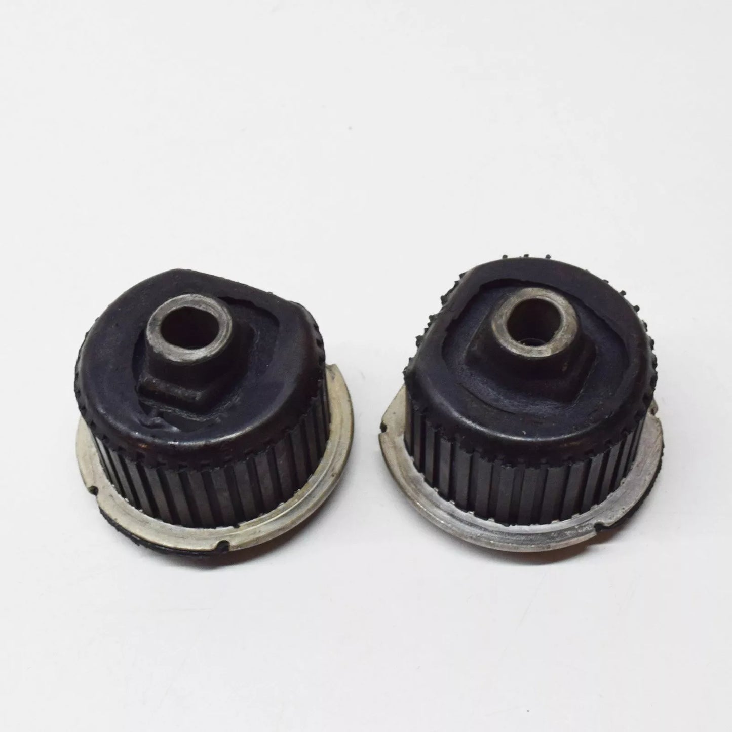 NEW MB E W124 REAR SUBFRAME TO FRAME FLOOR FRONT REPAIR KIT A1243500441