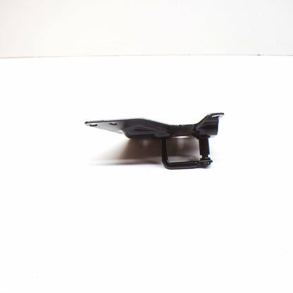 NEW AUDI A4 B9 FRONT HOOD RIGHT SAFETY LATCH STRIKER PLATE 8W0823186D ORIGINAL