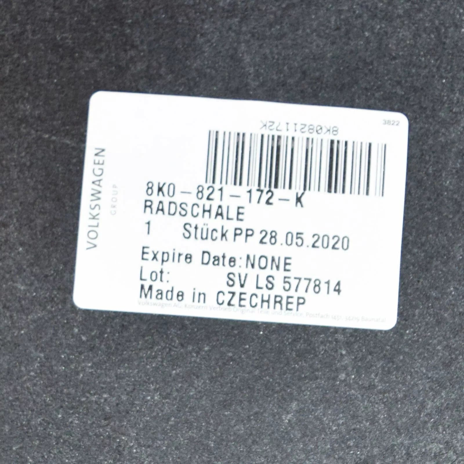 NEW AUDI RS4 QUATTRO B8 FRONT RIGHT WHEEL HOUSING LINER 8K0821172K