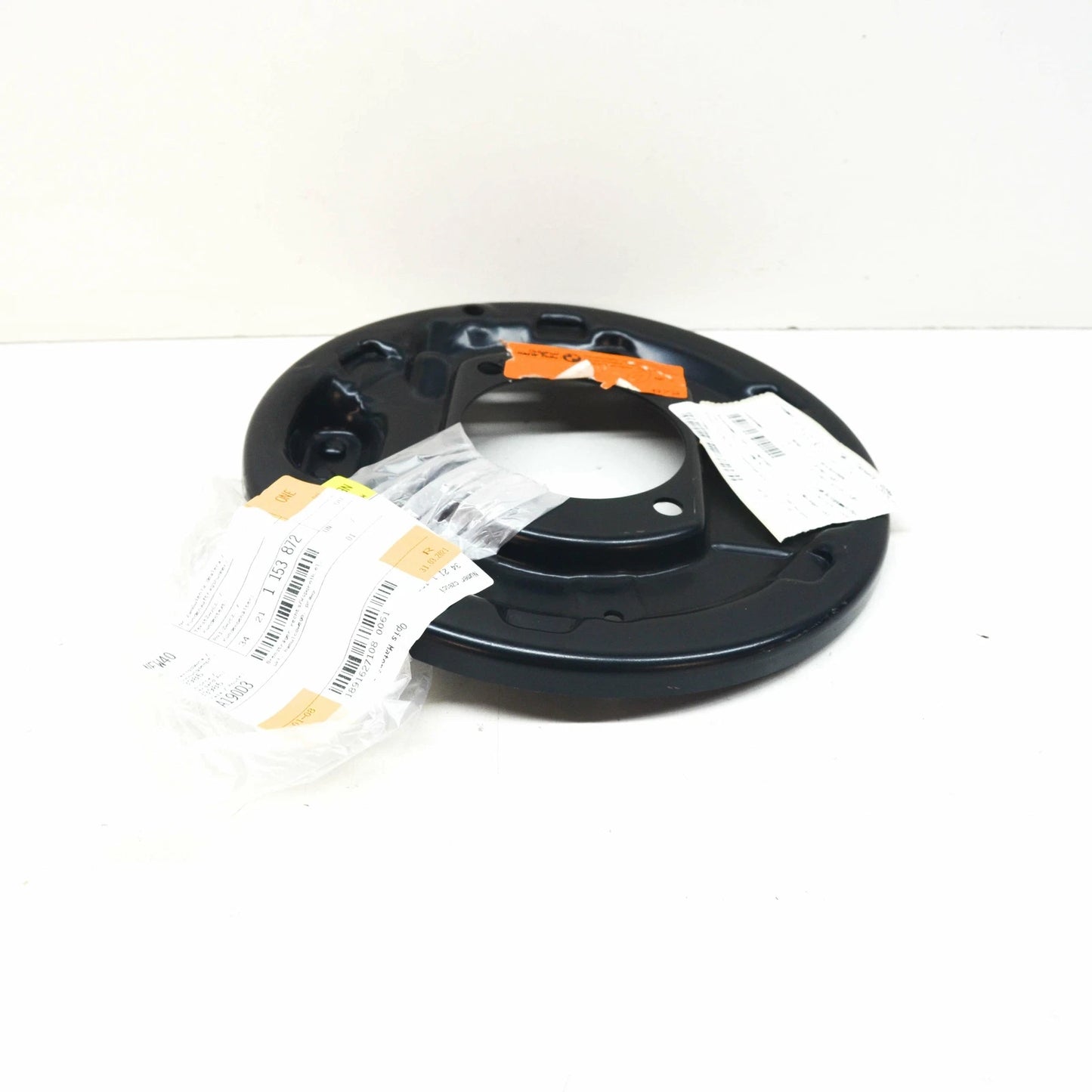 NEW BMW 3 E30 REAR RIGHT BRAKE DRUM CARRIER PROTECTION 34211153872 ORIGINAL