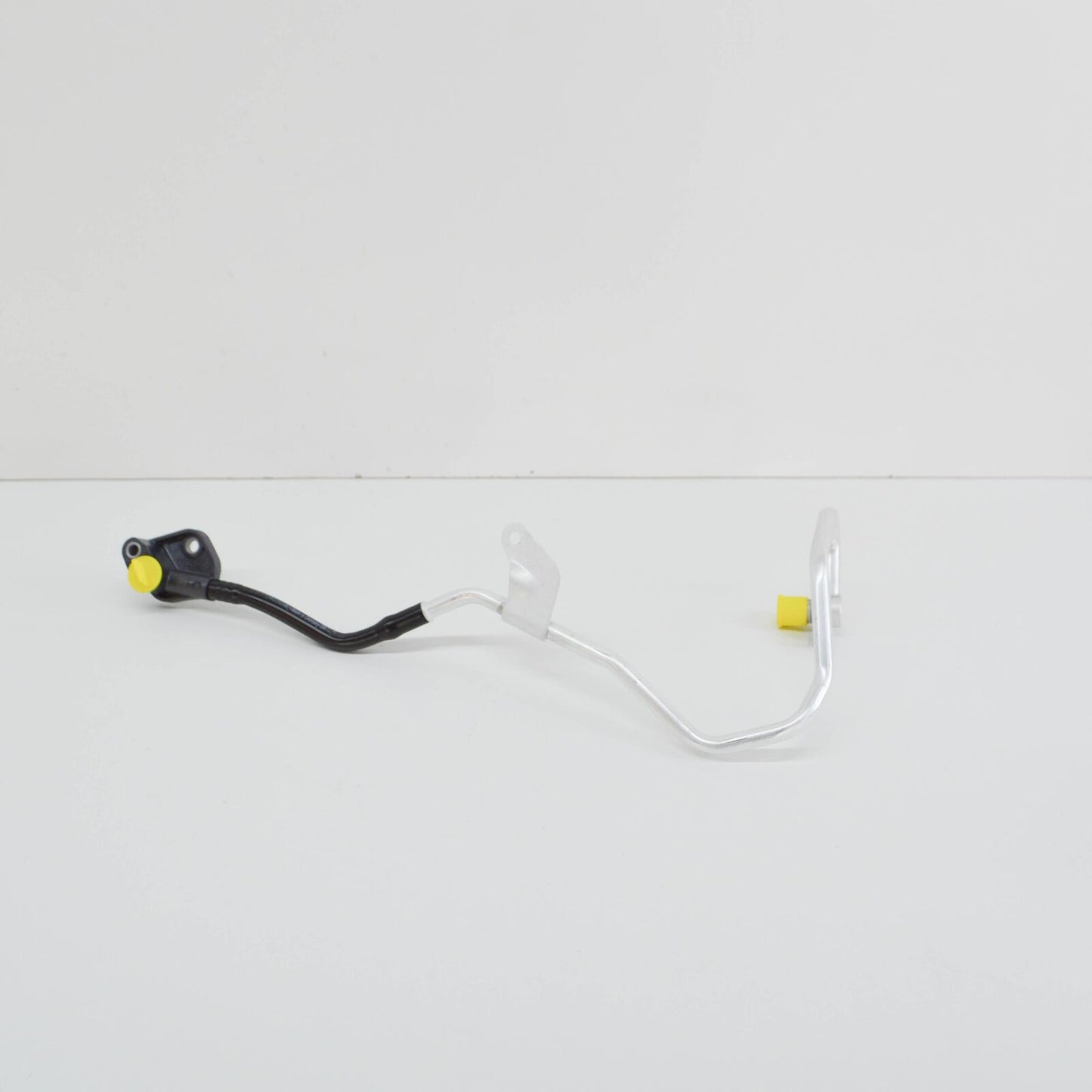 new mb cls c218 turbo return left coolant line a2782001300 original