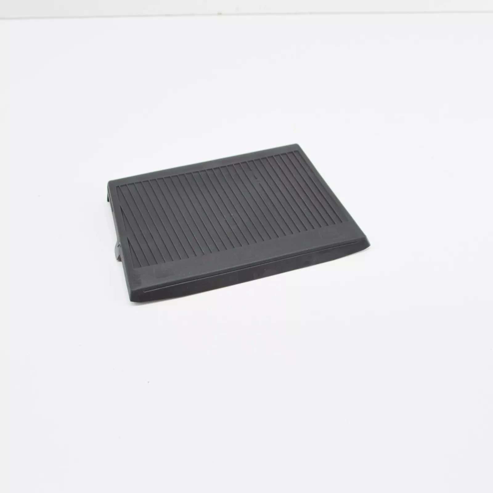 NEW VW TIGUAN AD CENTER CONSOLE COMPARTMENT INSERT MAT RHD 5NC8633309B9 ORIGINAL