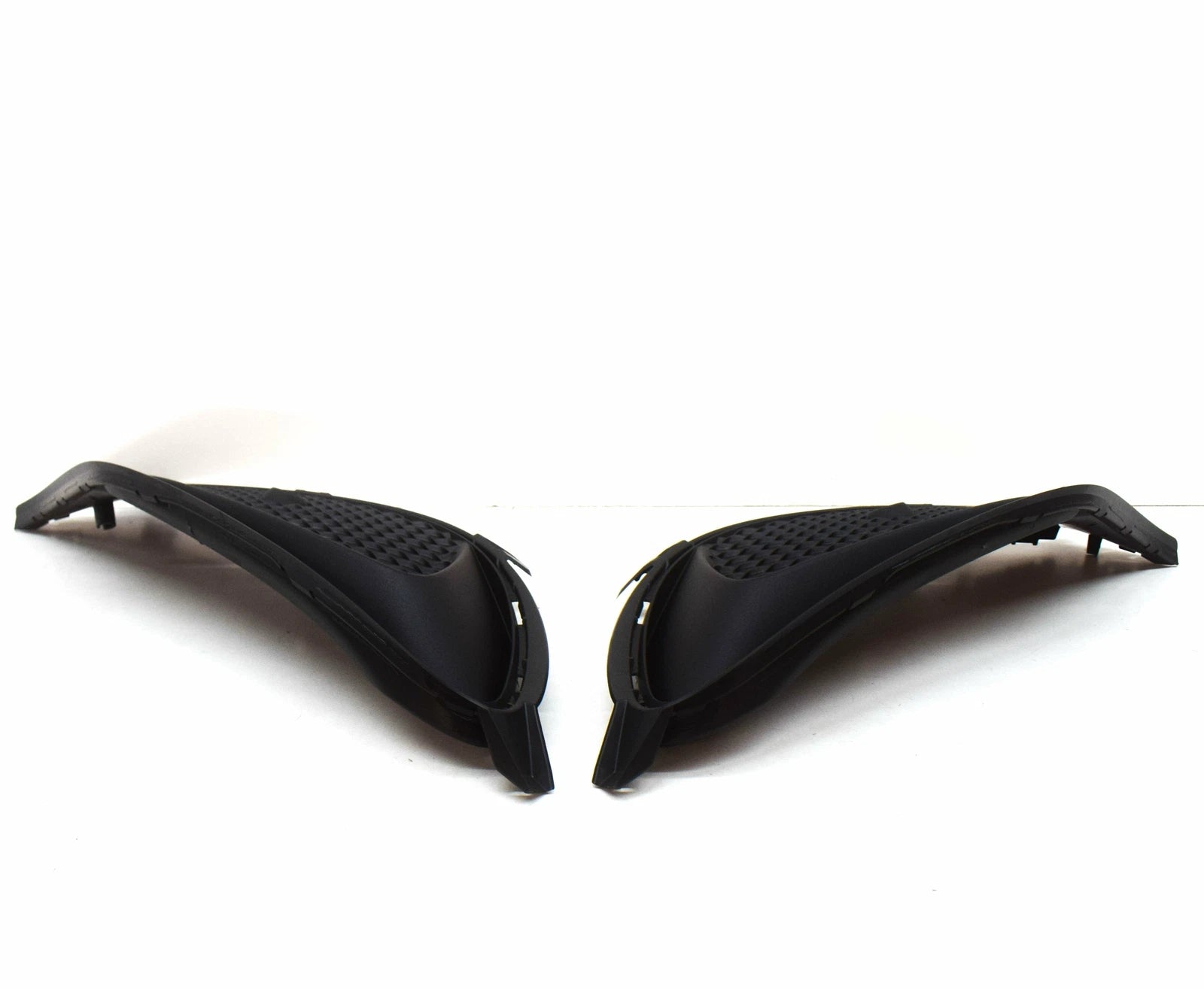 NEW MB CLA C117 FRONT BUMPER GRILLE SET A1178857600 A1178857500 ORIGINAL