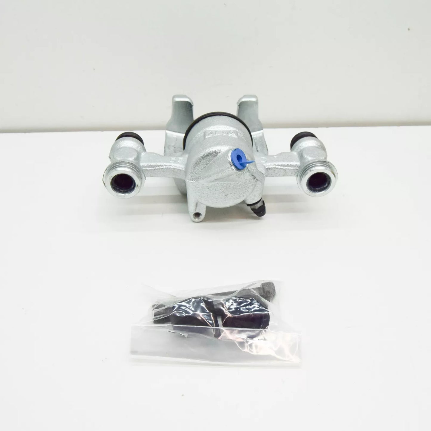 NEW MERCEDES-BENZ VITO W447 REAR RIGHT BRAKE CALIPER A4474208100 ORIGINAL