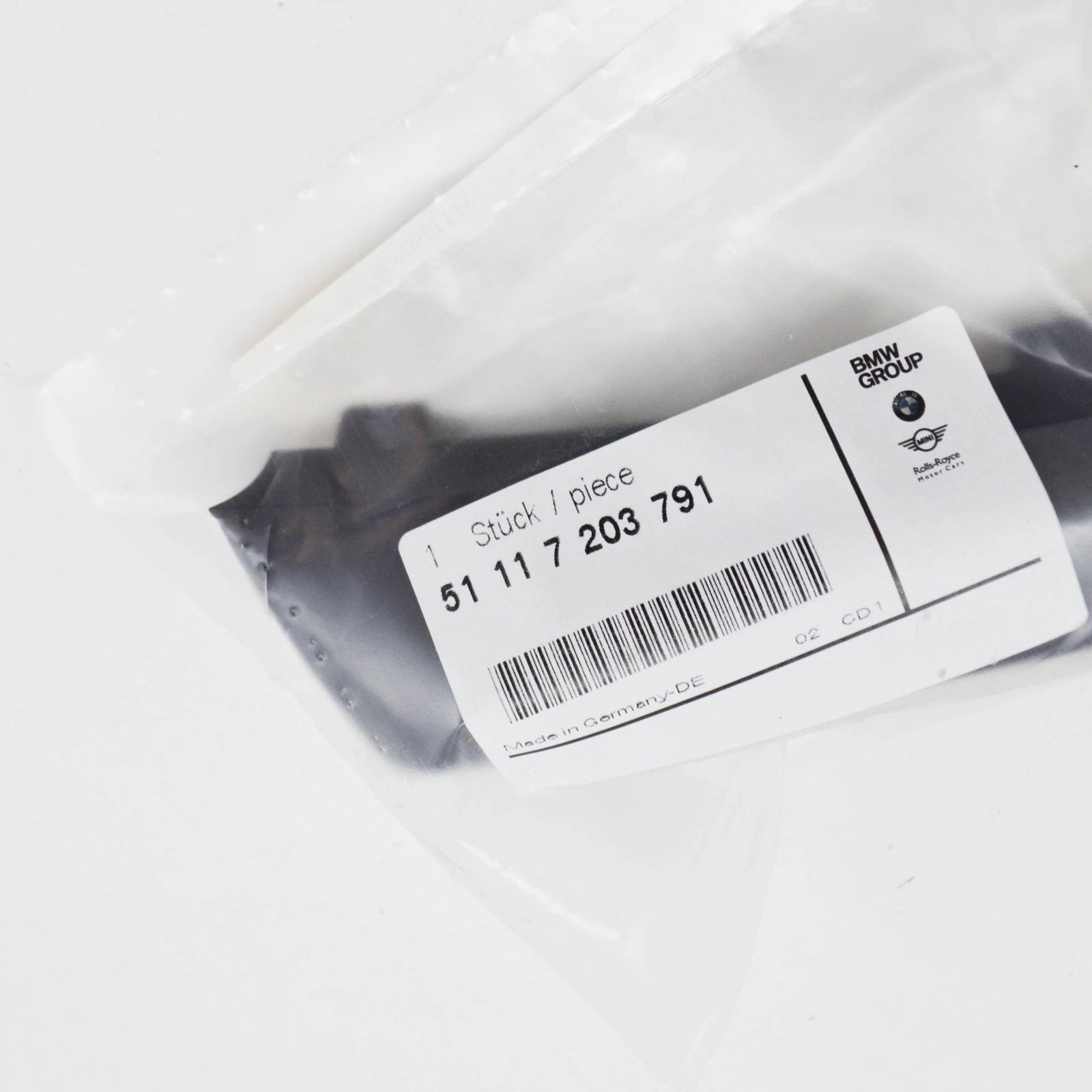 NEW BMW Z4 ROADSTER E89 FRONT LEFT BUMPER COVER CAP 51117203791 7203791 ORIGINAL