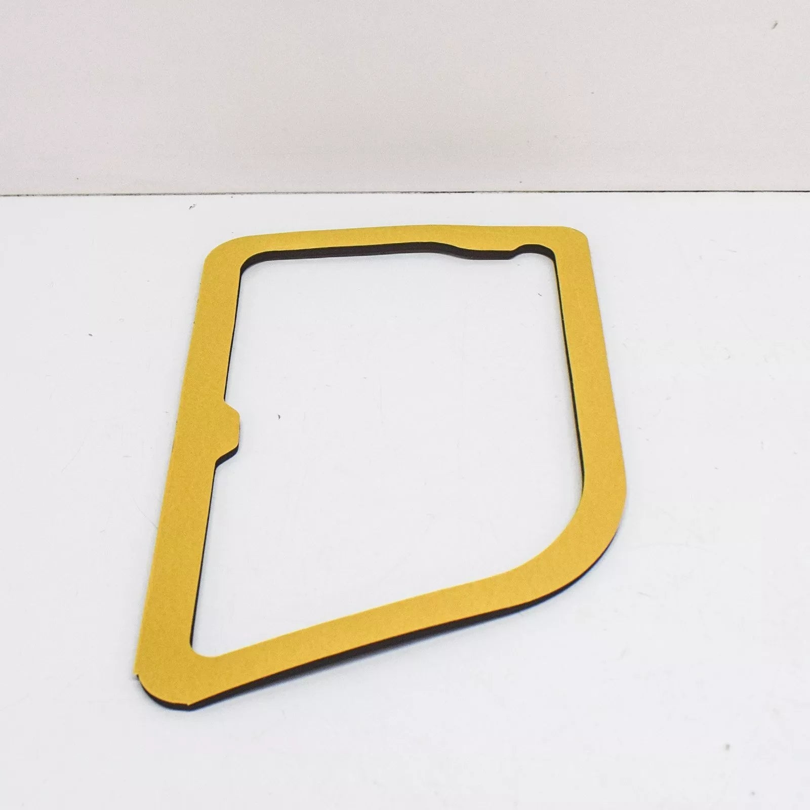 NEW BMW X5 E70 REAR RIGHT LIGHT INNER GASKET SEAL 63217288974 2010 ORIGINAL