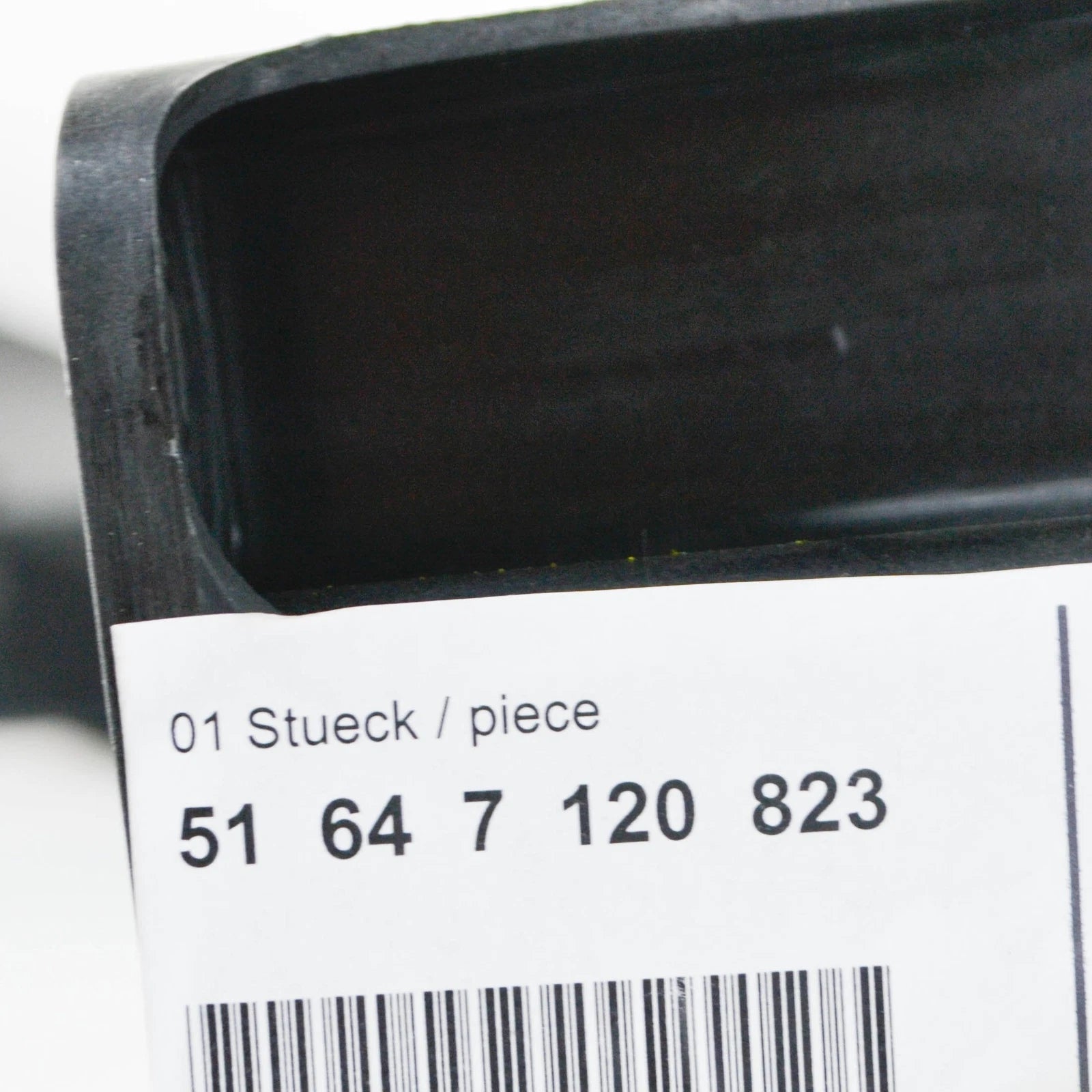 NEW BMW 1 E87 LEFT HEADLIGHT BRACKET ARM 51647120823 7120823 2009