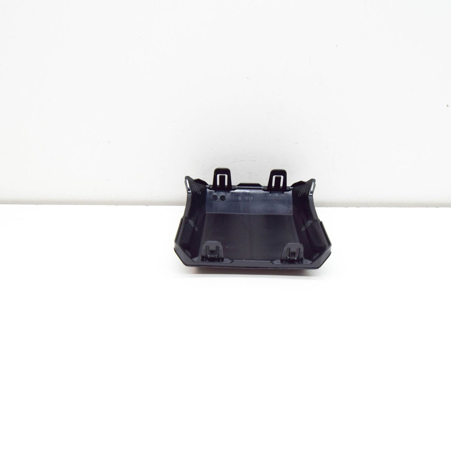 new skoda superb mk3 front bumper trim 3v0853655acll original