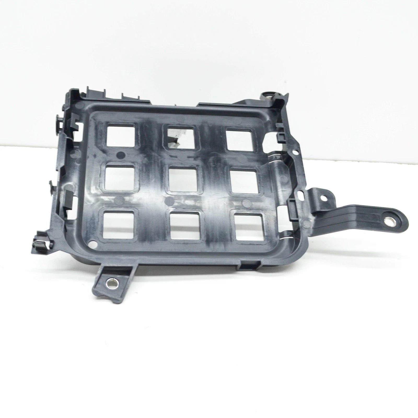 NEW AUDI A4 AVANT B9 ENGINE CONTROL MODULE BRACKET 8W0907648B