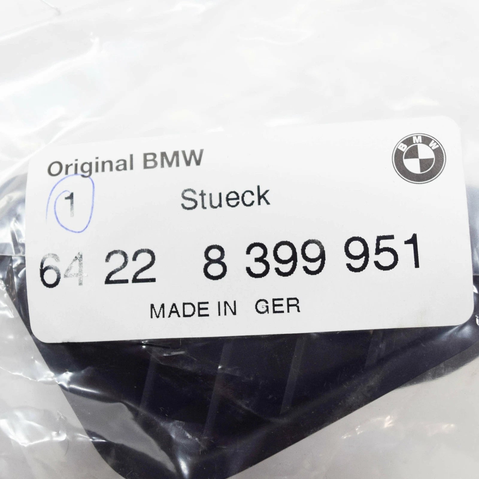 NEW BMW Z3 E36 LEFT DEFROSTER NOZZLE COVERING 64228399951 8399951 ORIGINAL