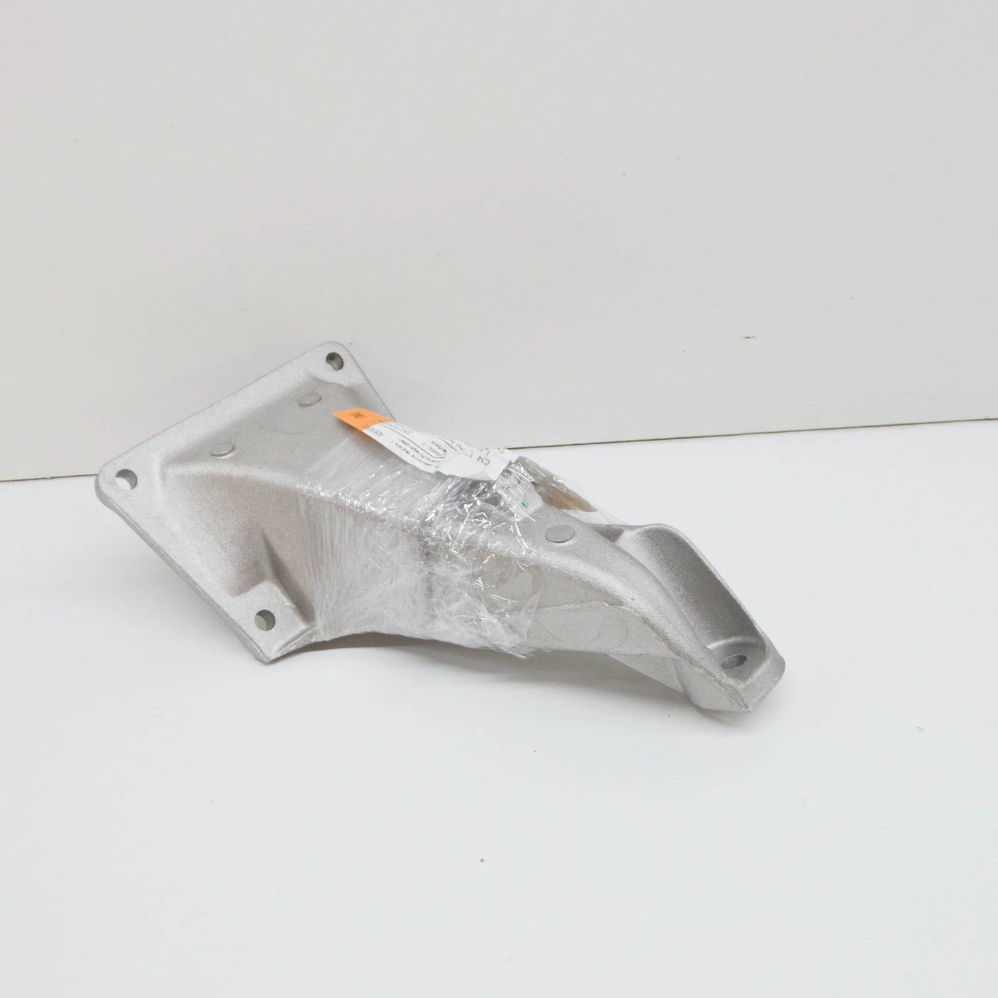 NEW BMW 3 E46 2.2I ENGINE MOUNT BRACKET LEFT 22111094697 ORIGINAL