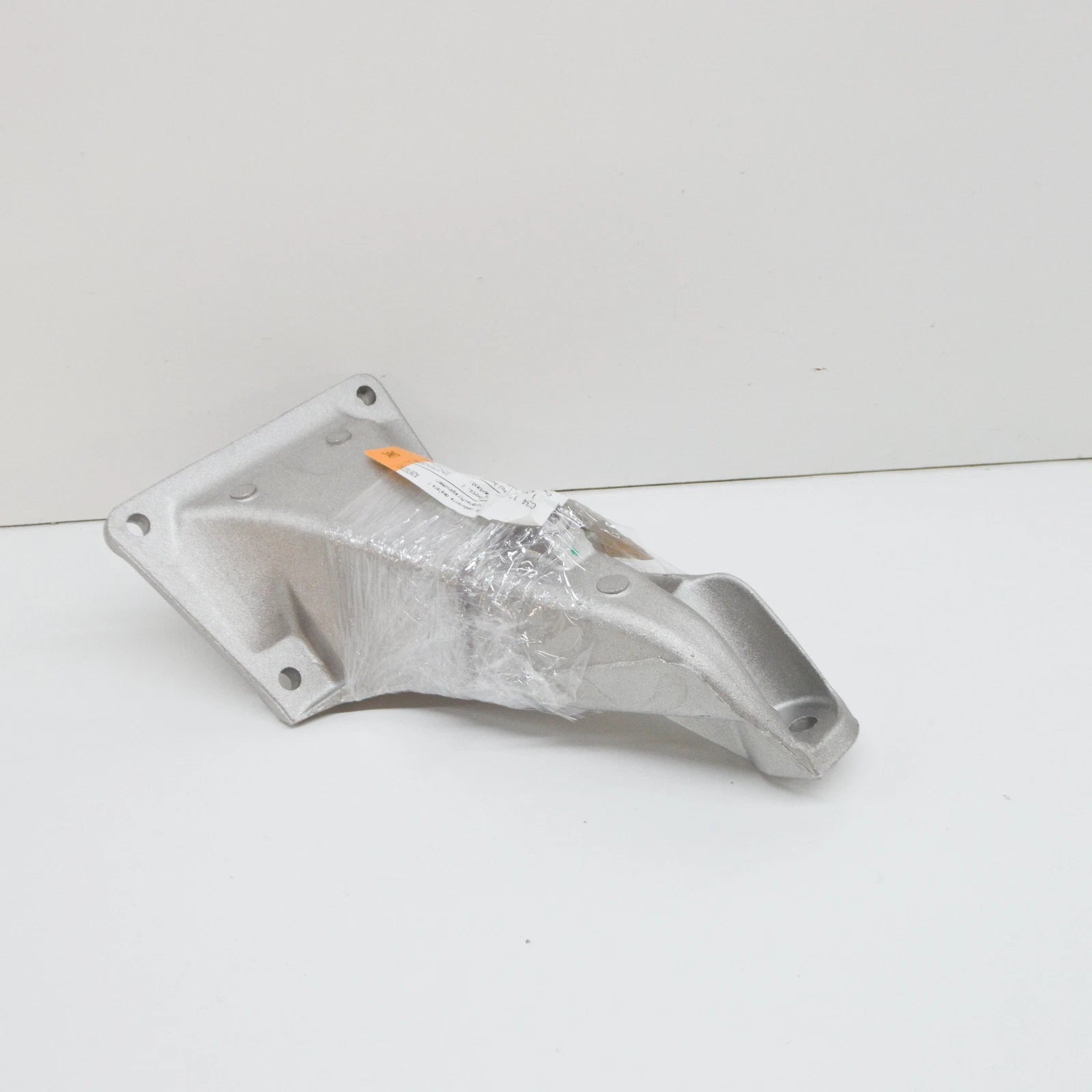 NEW BMW 3 E46 2.2I ENGINE MOUNT BRACKET LEFT 22111094697 ORIGINAL