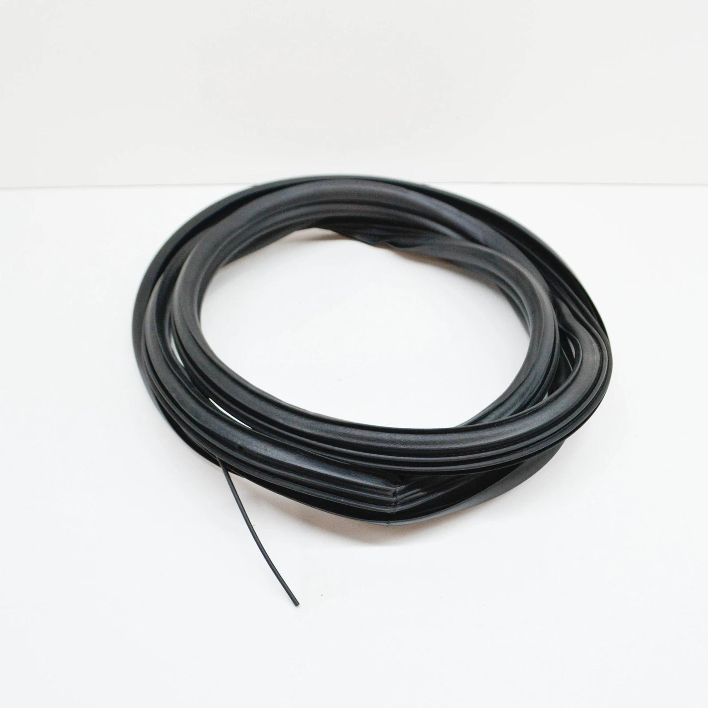 NEW MERCEDES-BENZ VITO W639 REAR VENTILATOR WINDOWS SEAL A6396712720 ORIGINAL