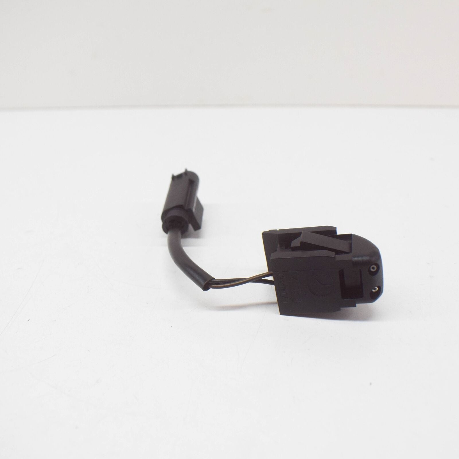 NEW MERCEDES-BENZ SL R230 WASHER JET NOZZLE A2308600347 ORIGINAL