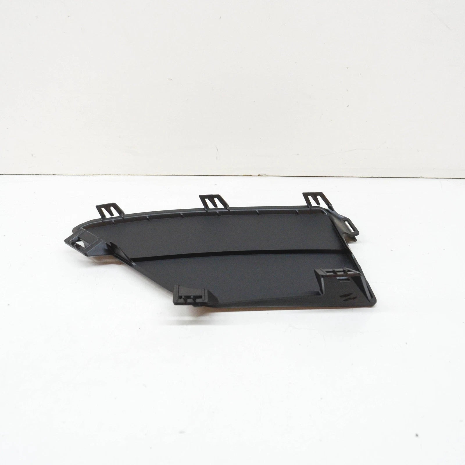 NEW BMW X4 G02 FRONT BUMPER LEFT AIR INLET COVER 51117459525 ORIGINAL