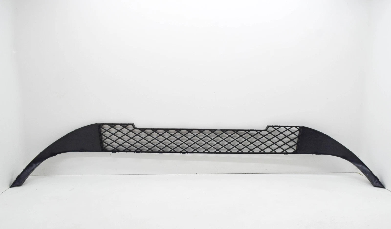 NEW MERCEDES-BENZ A W176 FRONT BUMPER LOWER GRILLE A1768850022 ORIGINAL