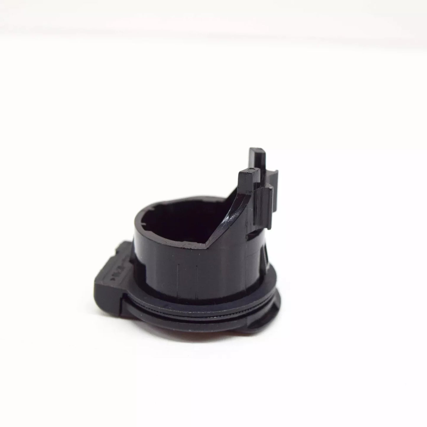 NEW VW PASSAT B8 CENTRE CONSOLE 12 VOLT SOCKET COVER 1K0919341J9B9 ORIGINAL