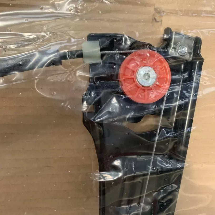 NEW AUDI A5 F5 FRONT LEFT DOOR WINDOW REGULATOR 8W7837461D ORIGINAL