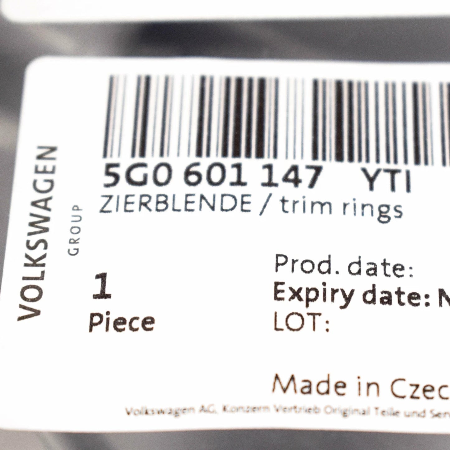 NEW VOLKSWAGEN GOLF MK7 WHEEL CENTRE STEEL HUB TRIM 1X 5G0601147YTI