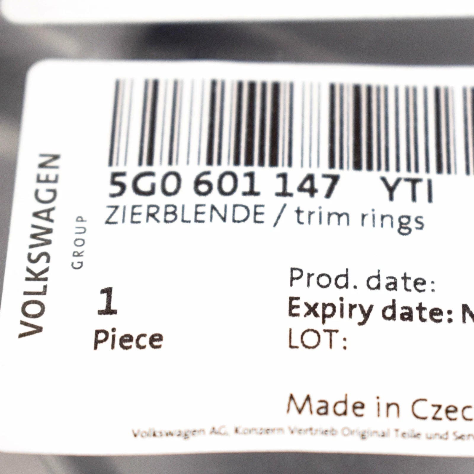 NEW VOLKSWAGEN GOLF MK7 WHEEL CENTRE STEEL HUB TRIM 1X 5G0601147YTI