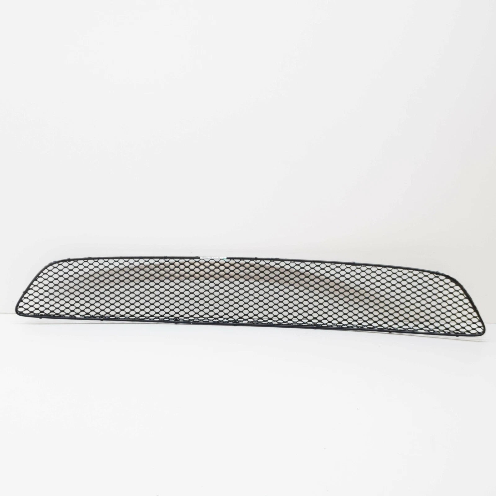 NEW MB E W211 FRONT BUMPER LOWER GRILLE A2118851153