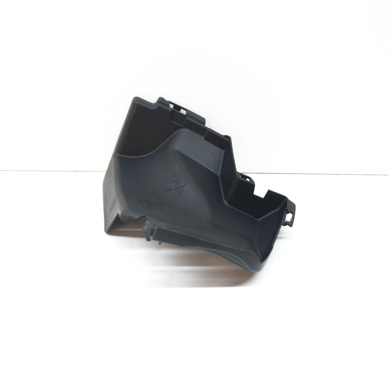 NEW MERCEDES-BENZ GLC X253 FRONT RIGHT AIR DUCT SEGMENT AMG A2538854905 ORIGINAL