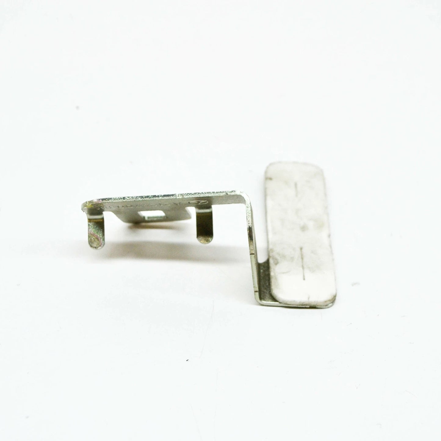 NEW MERCEDES-BENZ E T-MODEL S212 REGENERATION VALVE HOLDER A2124700381 ORIGINAL