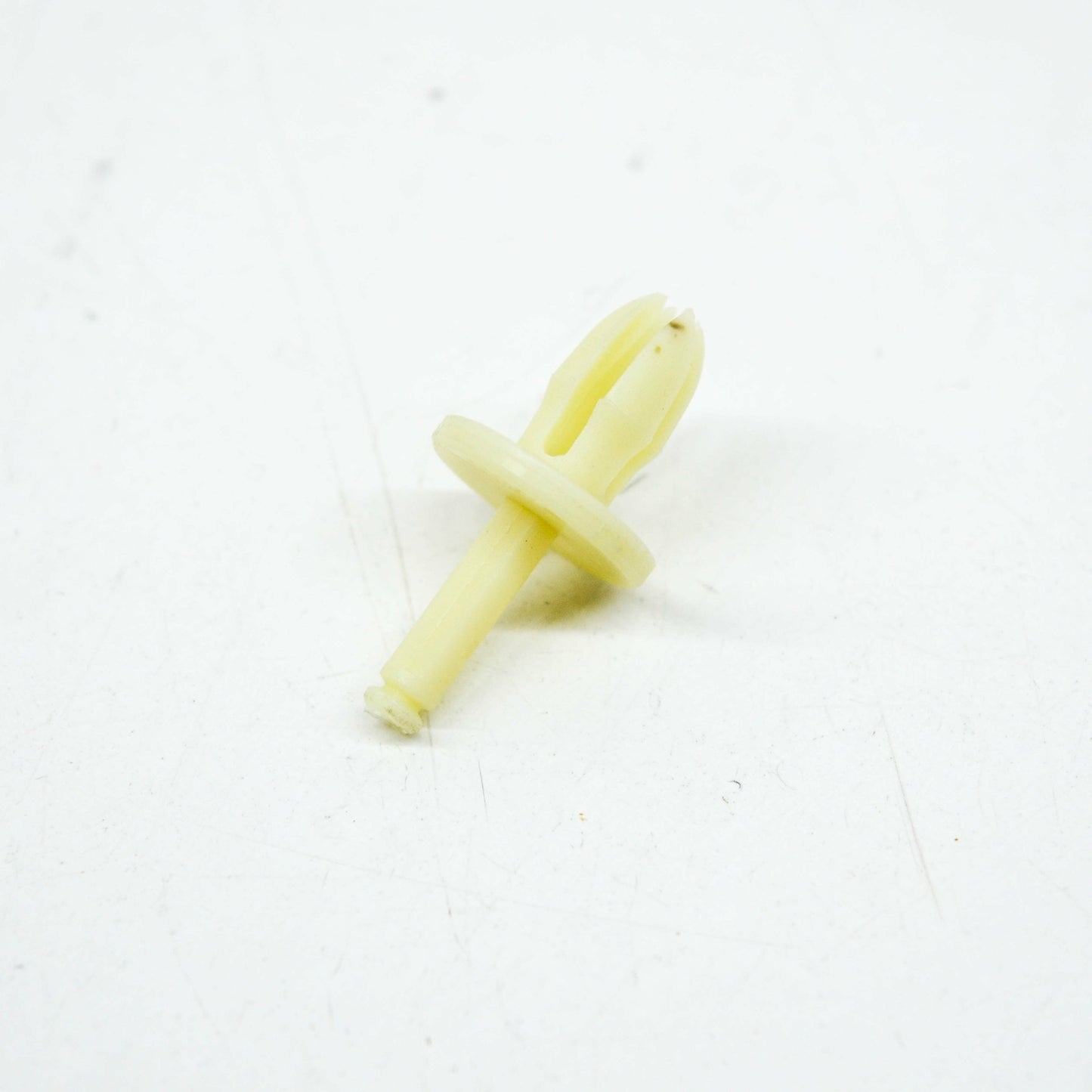 new volkswagen golf mk6 5k regulating mounting clip 5k0837975a original