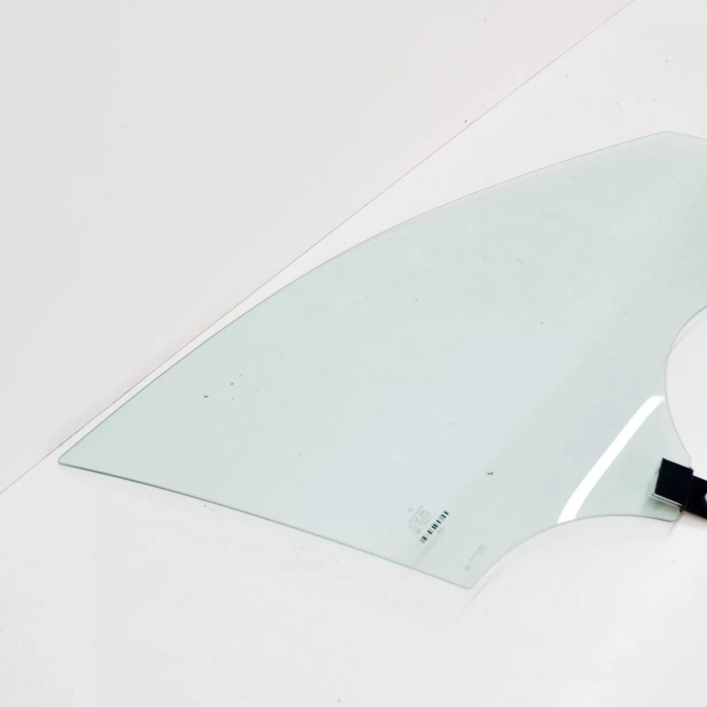 NEW MERCEDES-BENZ S-CLASS W222 FRONT RIGHT DOOR GLASS A2227200218 ORIGINAL