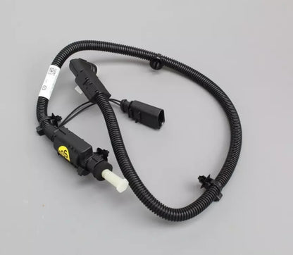 NEW VW TOURAN 5T1 #REDUCTION AGENT SUPPLY LINE 7P0131984A ORIGINAL