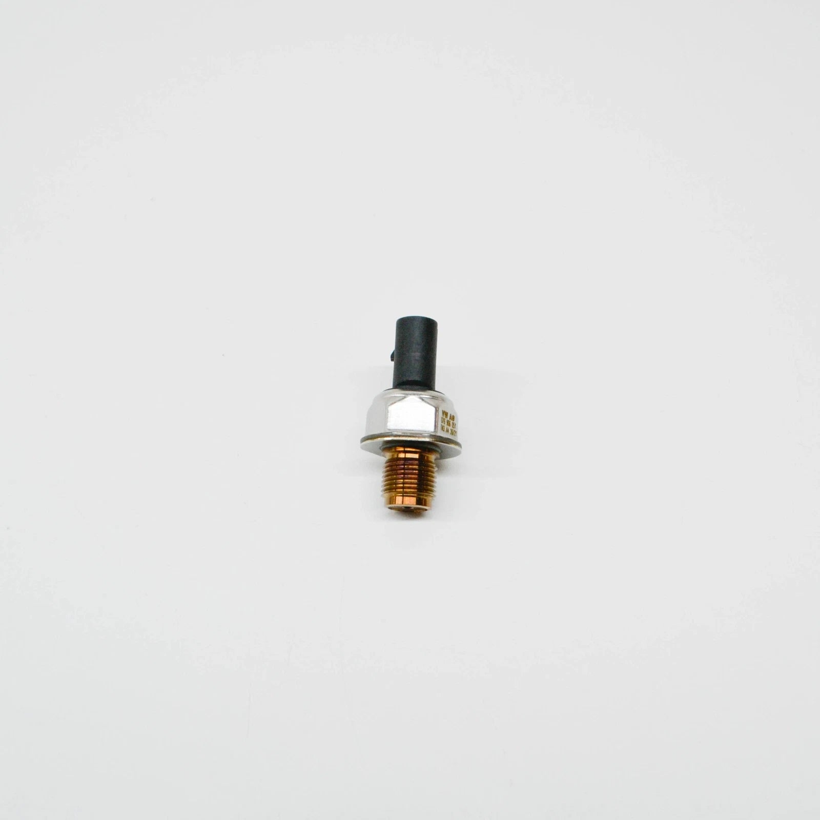 NEW VOLKSWAGEN CRAFTER 2E FUEL RAIL PRESSURE SENSOR 076906051 ORIGINAL