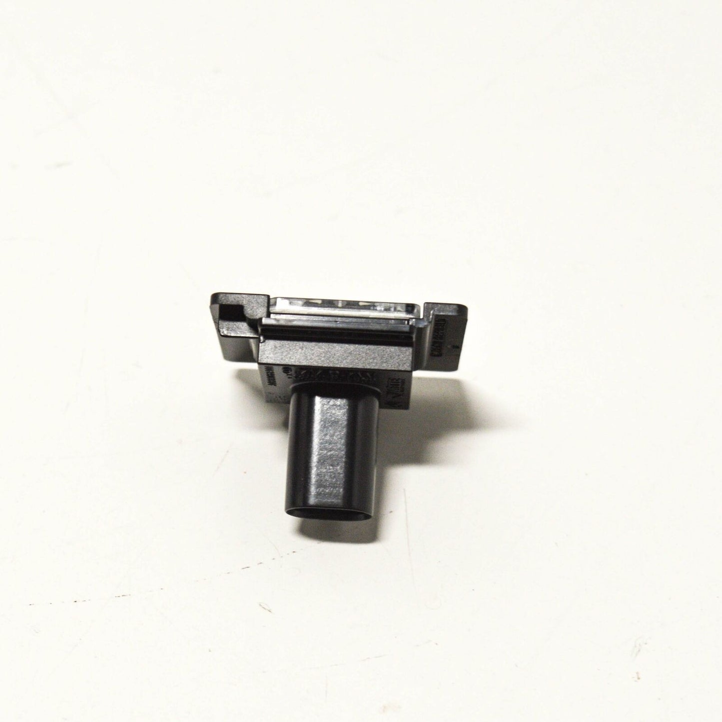 NEW MB VITO W447 LICENSE NUMBER PLATE LIGHT A0999068400 ORIGINAL