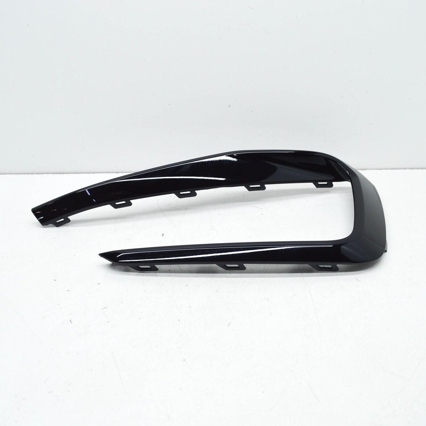 NEW VW POLO AW FRONT BUMPER RIGHT AIR VENT GRILLE TRIM 2G0853712041 ORIGINAL