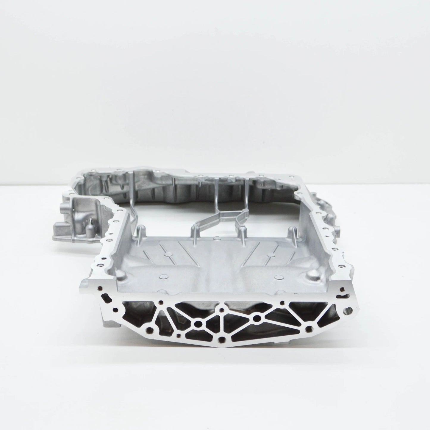 NEW AUDI A6 C8 OIL SUMP PAN UPPER PART 06M103603AM ORIGINAL