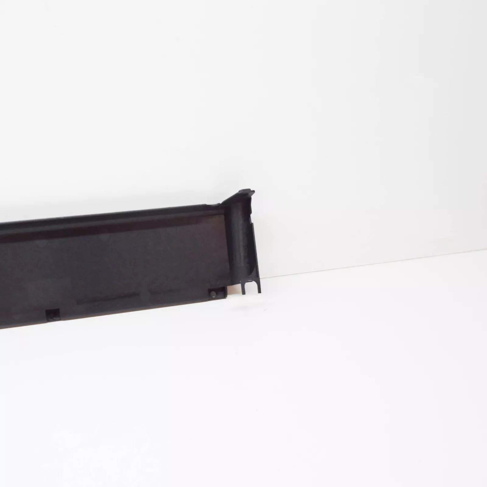 NEW BMW M5 E60 OIL COOLER AIR DUCT 17212282824 2282824 ORIGINAL