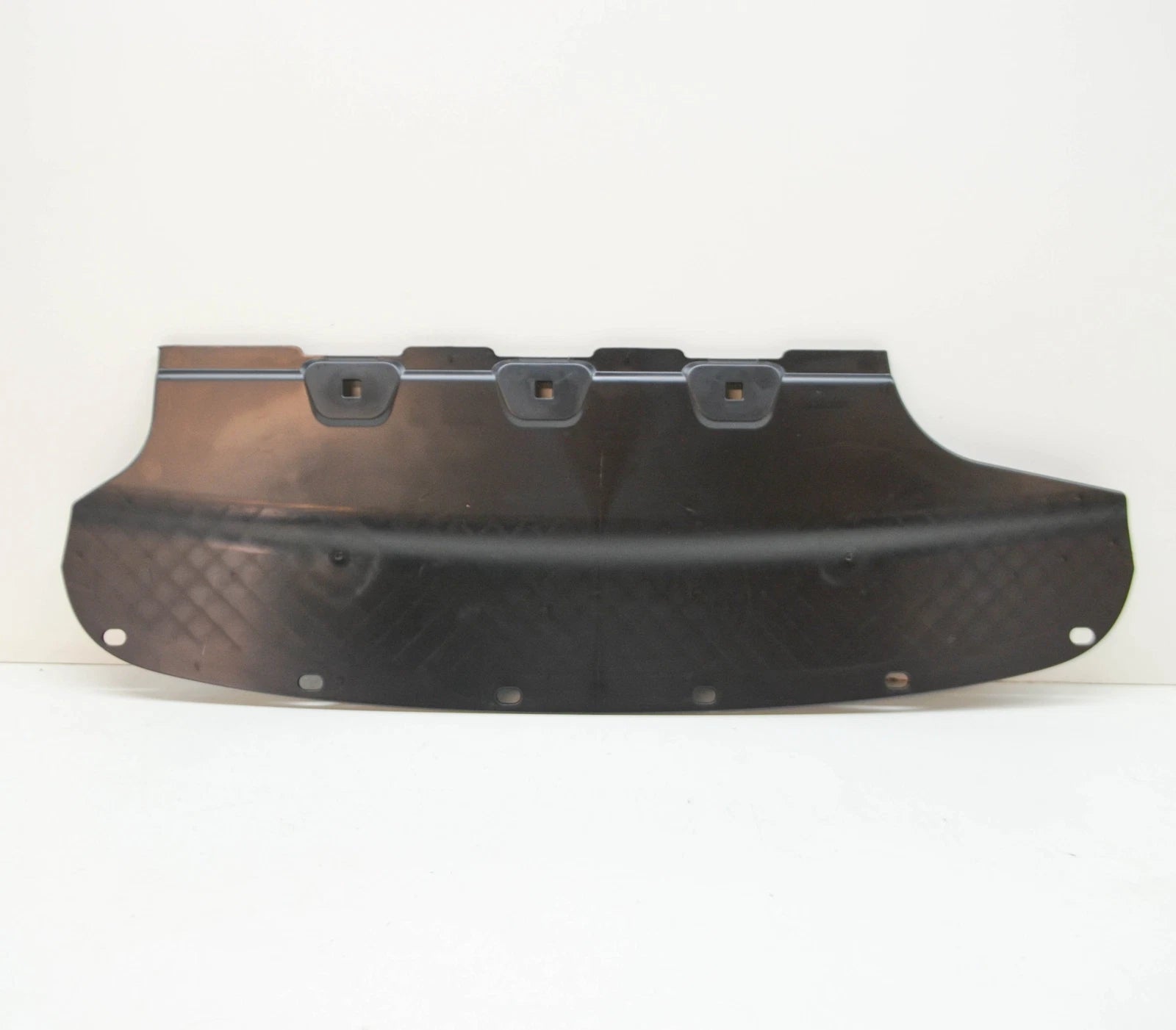 NEW BMW 5 F10 REAR BUMPER LOWER BOTTOM CENTER GUIDE 51127184765 ORIGINAL