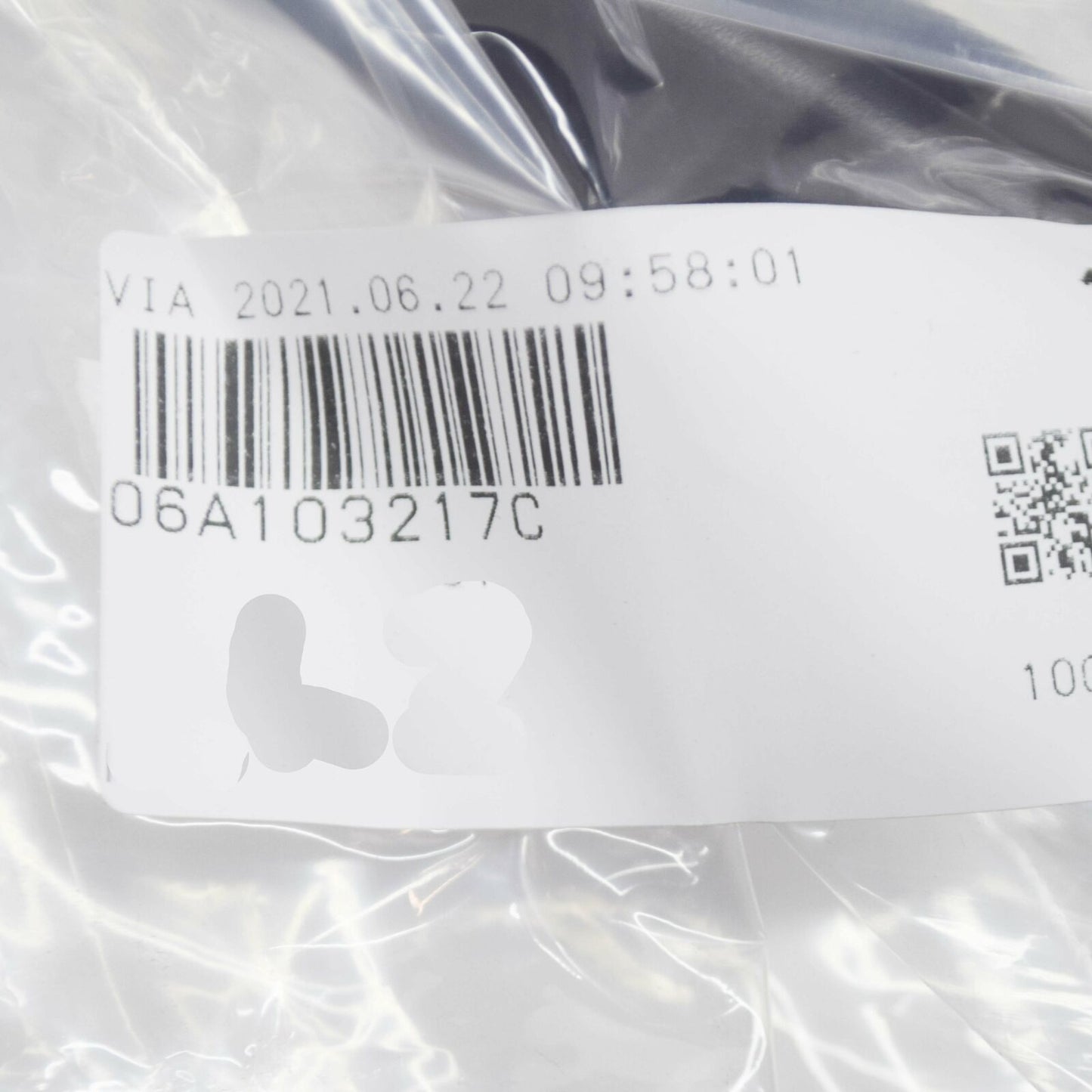 NEW VOLKSWAGEN TRANSPORTER T5 ENGINE CRANKCASE BREATHER LINE 06A103217C ORIGINAL