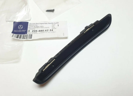 NEW MERCEDES-BENZ C W205 REAR BUMPER AREA RIGHT COVER A2058804224 ORIGINAL