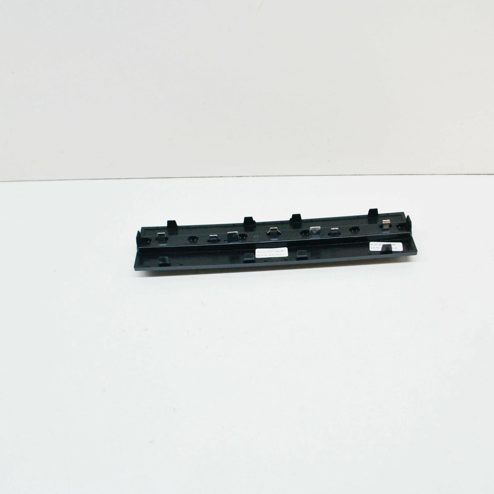 NEW AUDI A5 S5 SPORTBACK 8W6 FRONT LICENSE PLATE BRACKET 8W6807287DRP5