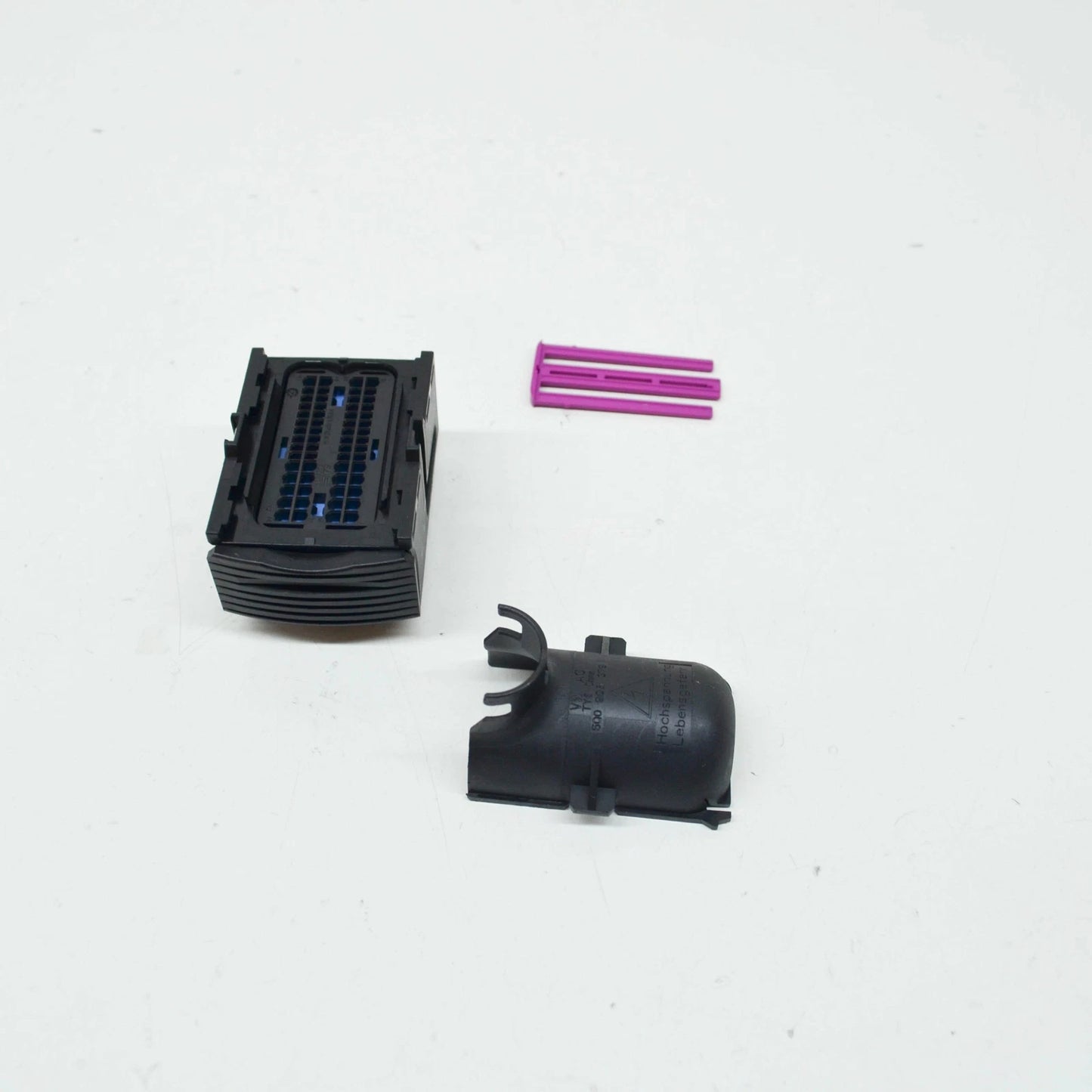 NEW AUDI A1 SPORTBACK GB FLAT CONTACT HOUSING 5Q0906379