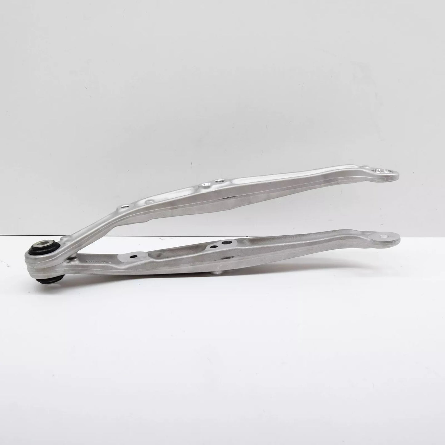 NEW MERCEDES-BENZ E W211 REAR AXLE SUSPENSION STRUT A2113500306 ORIGINAL