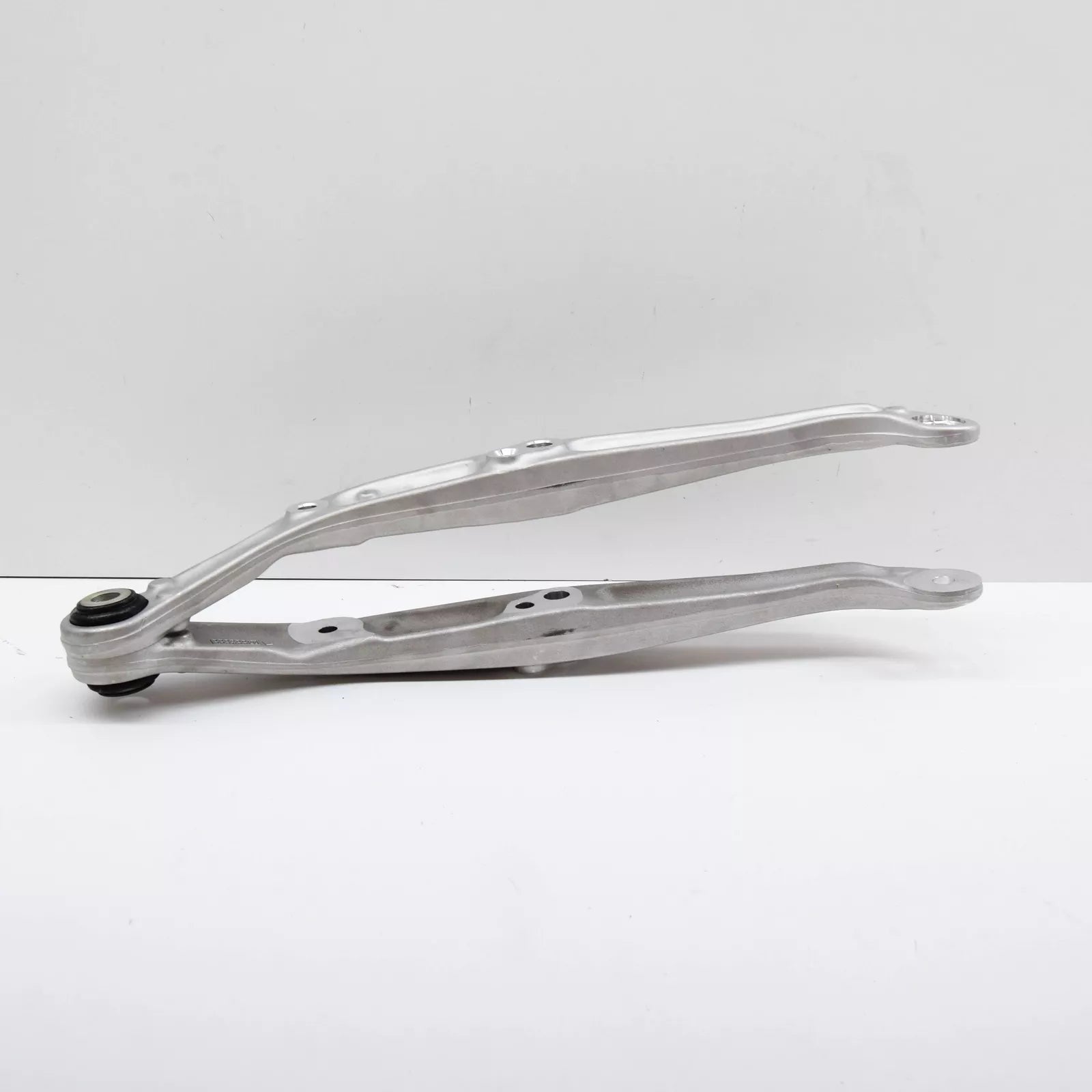 NEW MERCEDES-BENZ E W211 REAR AXLE SUSPENSION STRUT A2113500306 ORIGINAL