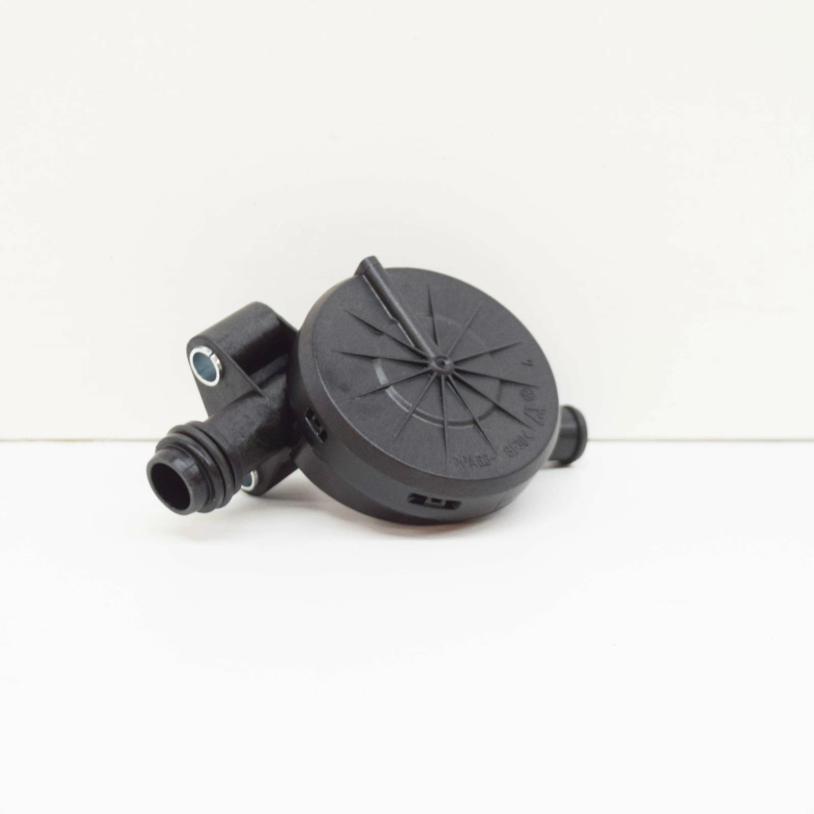 NEW VOLKSWAGEN POLO 9N PCV VALVE 03D103765F