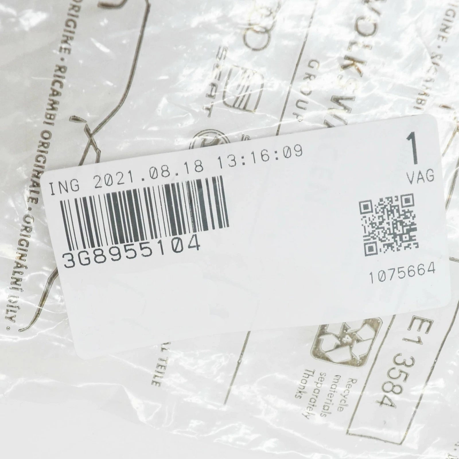 NEW VOLKSWAGEN ARTEON 3H7 RIGHT SIDE HEADLIGHT WASHER 3G8955104 2019