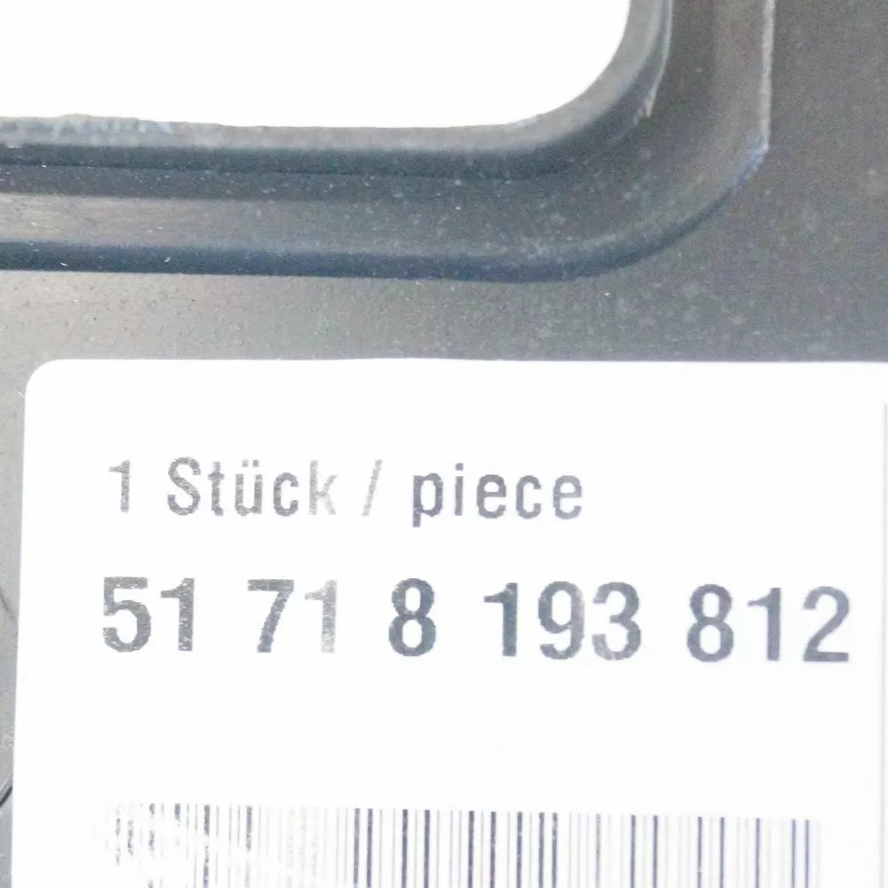 NEW BMW 3 E46 FRONT RIGHT WHEEL HOUSING LINER FRONT PART 51718193812 ORIGINAL