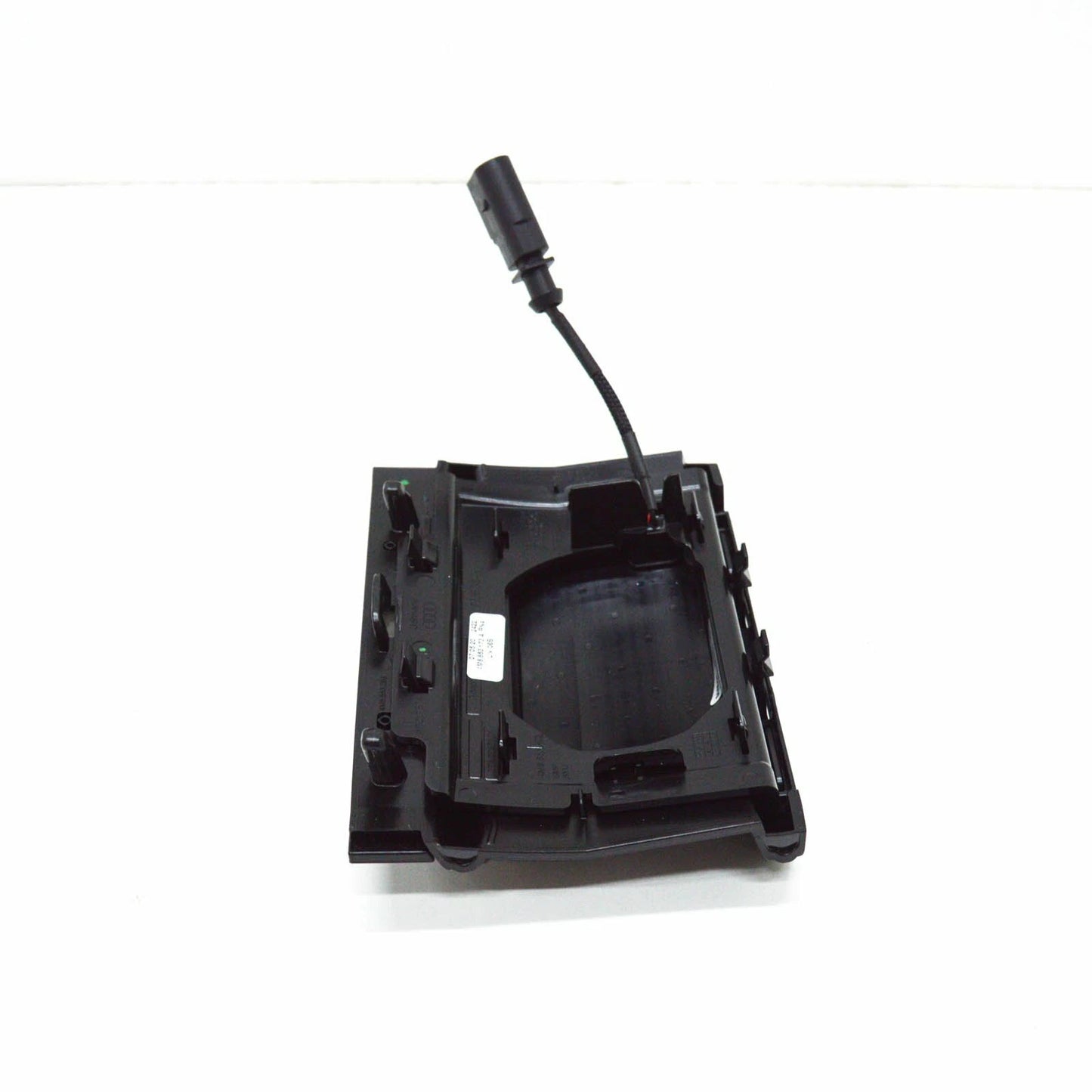 NEW AUDI Q8 FRONT BUMPER GRILLE LEFT MOLDING BEZEL 4M8853173ARN4