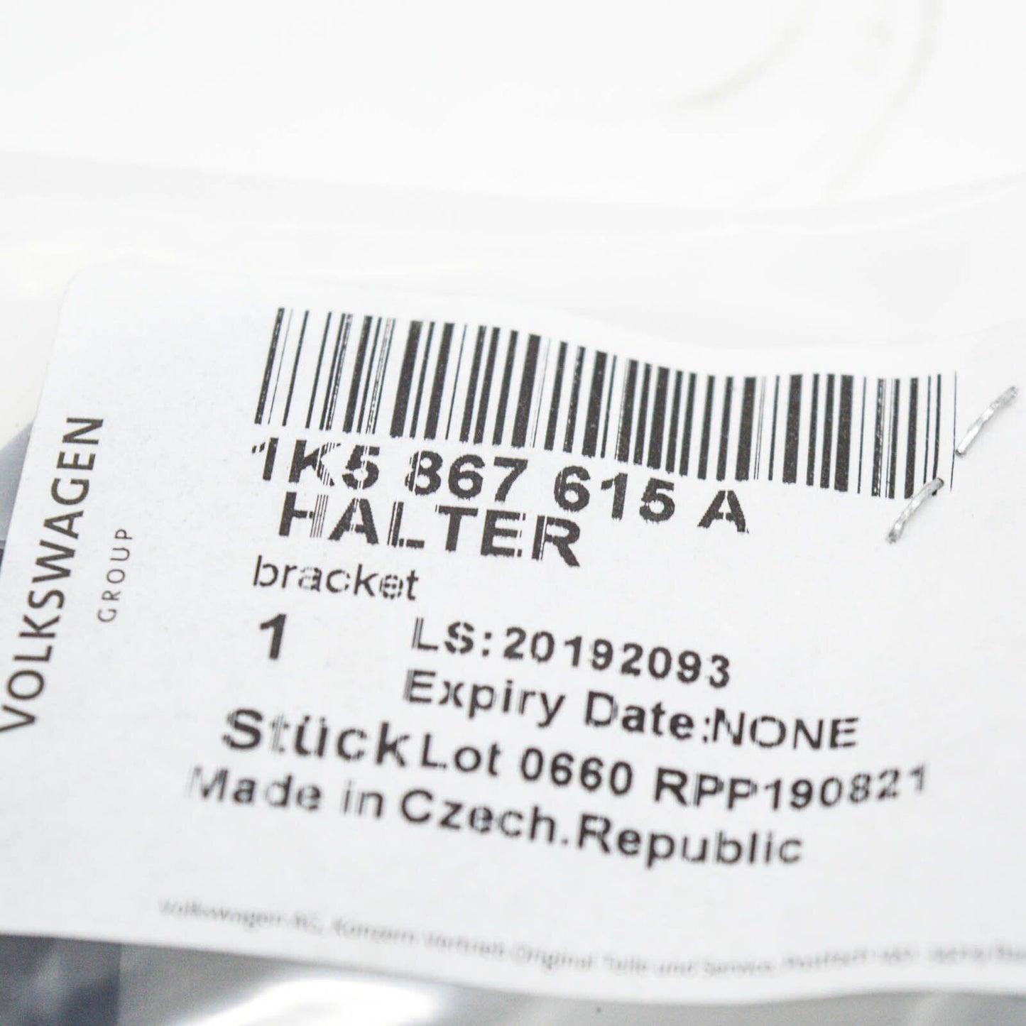 NEW VOLKSWAGEN CC BAG RETAINER IN LUGGAGE BOOT 1K5867615A ORIGINAL