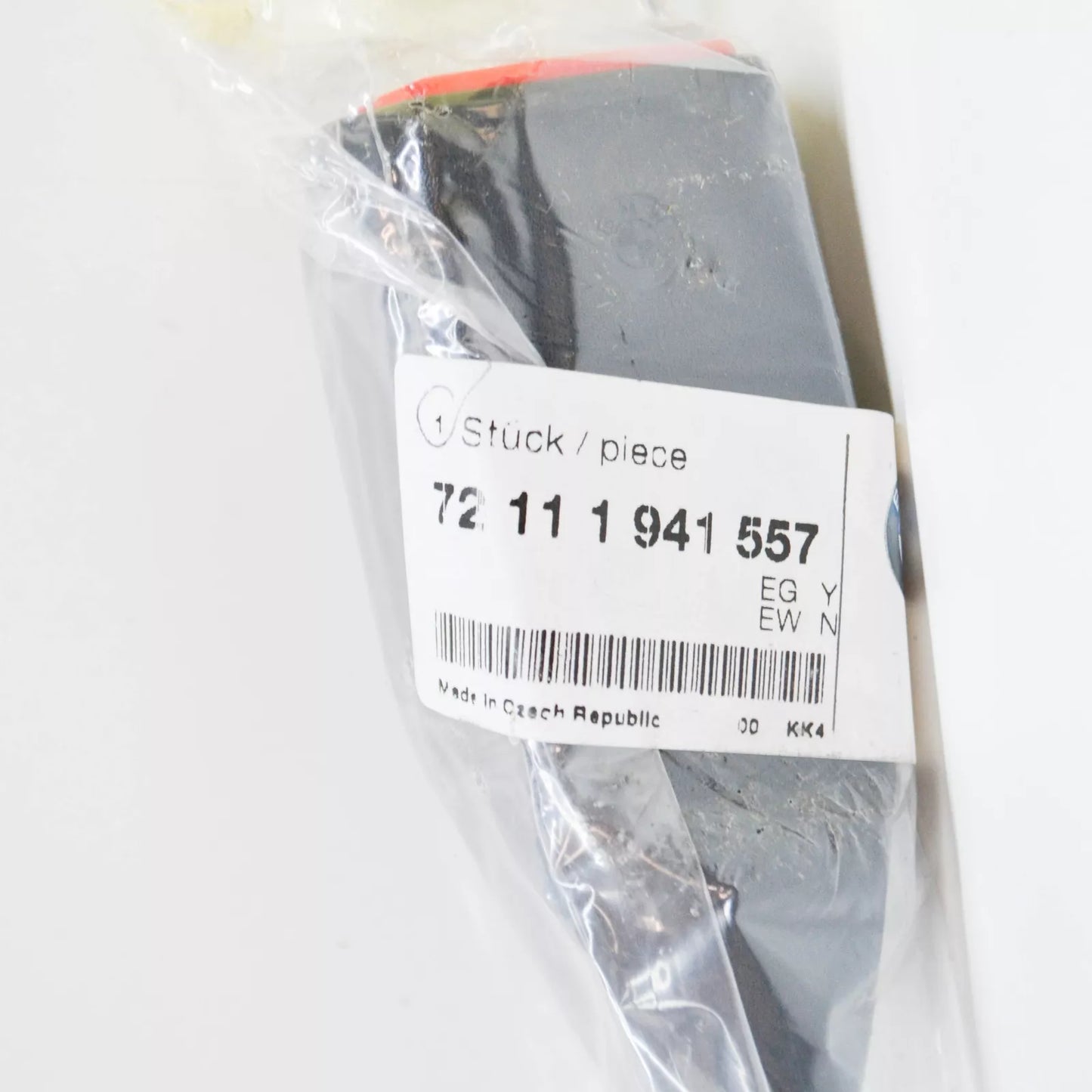 NEW BMW 5 E28 FRONT SAFETY BELT LOWER STRAP 72111941557 1941557 ORIGINAL