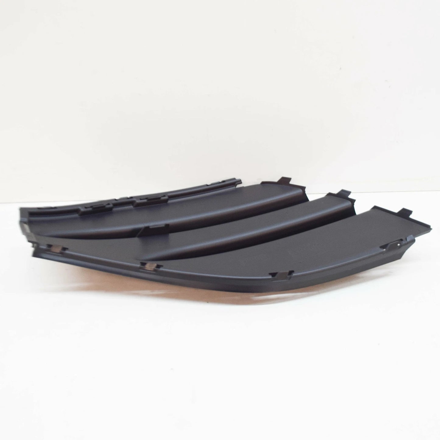 NEW MERCEDES-BENZ GLA H247 FRONT RIGHT GRILL A2478854005 2019