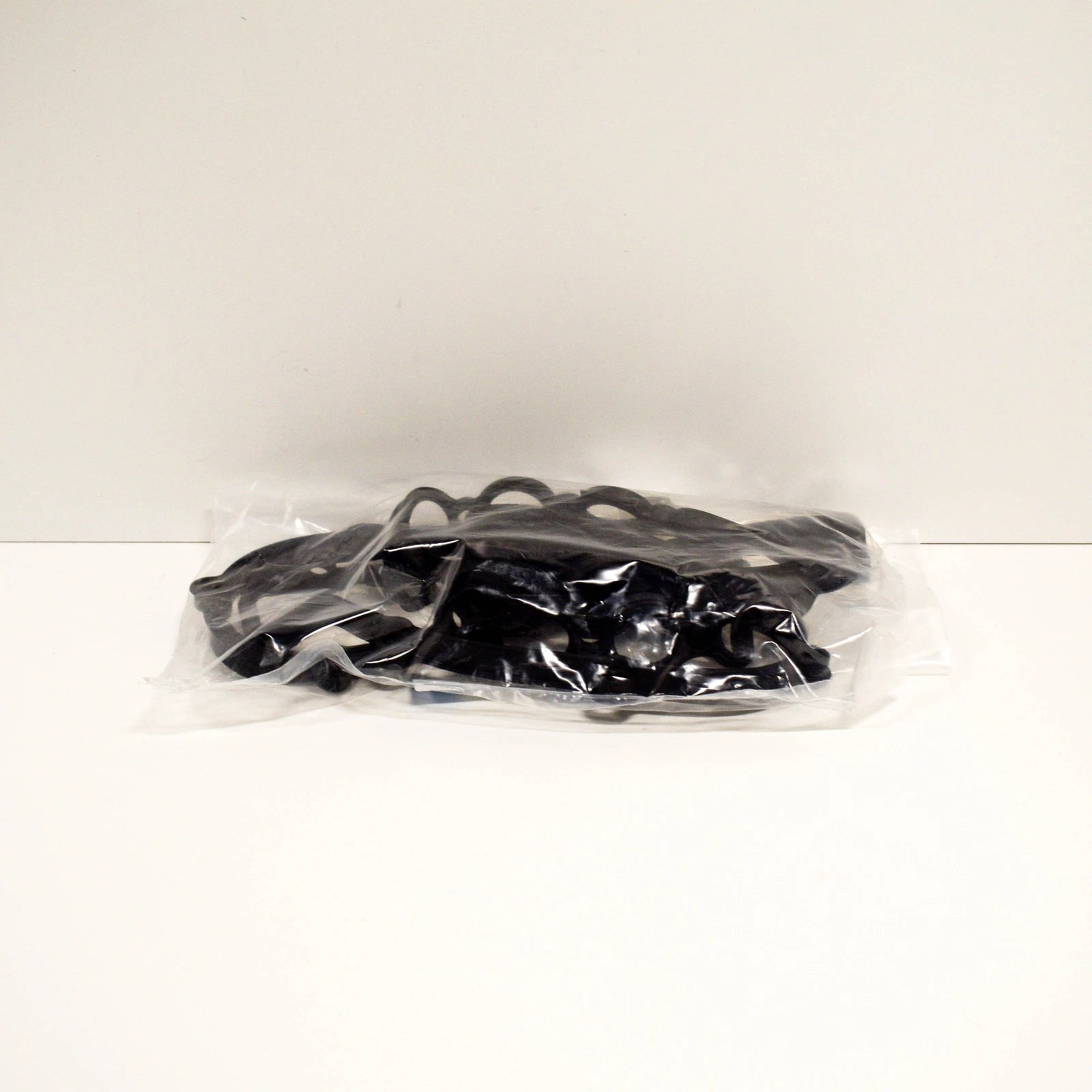 NEW BMW 3 E46 CYLINDER HEAD COVER GASKET 11127796378 ORIGINAL